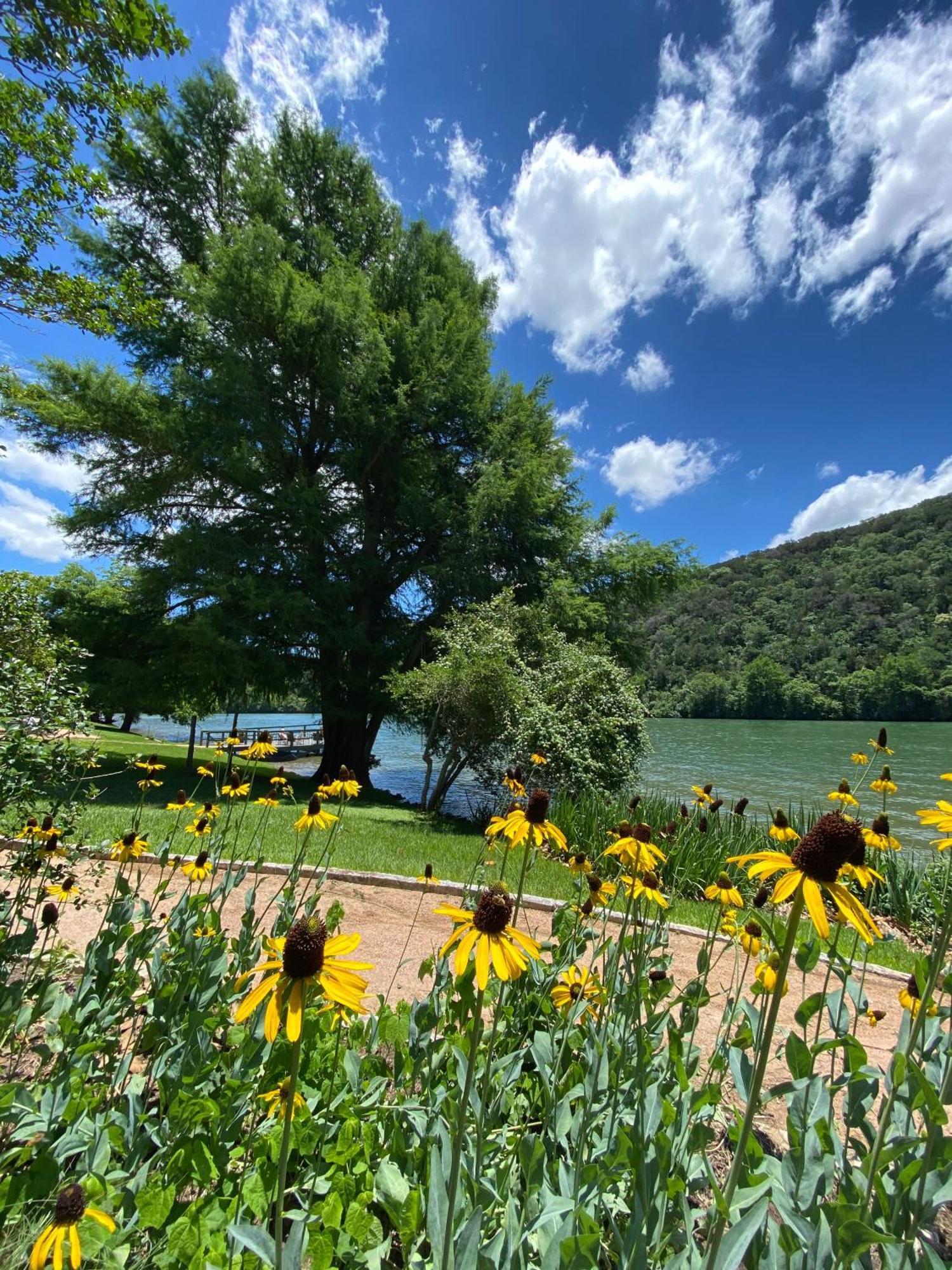 Lake Austin Spa Resort Екстериор снимка